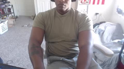 Chi online show from February 17, 7:57 pm