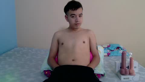irondante01 online show from May 22, 12:12 pm