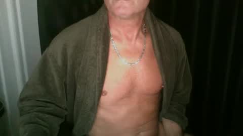 ironout007 online show from October 23, 1:18 am