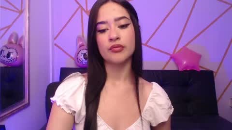isa__rodriguez online show from May 12, 3:59 am
