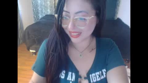 Rachel online show from November 19, 6:18 pm