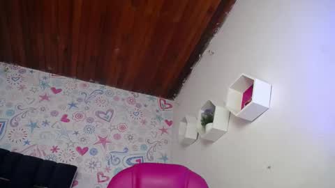 isa_rivas online show from November 19, 2:38 pm