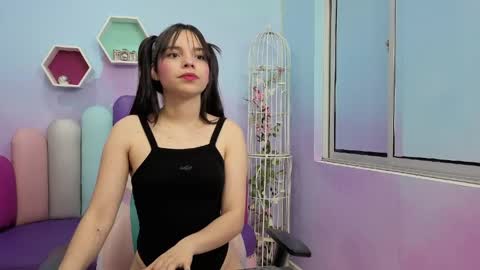 Isaa Skinny  online show from June 6, 7:03 am