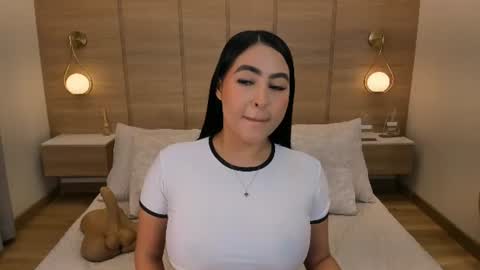 Isa online show from June 12, 4:00 am