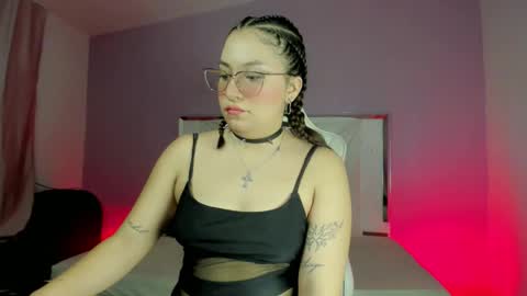 I S A B E L A ISA  online show from November 9, 4:38 am