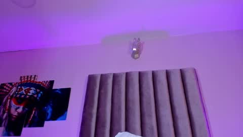   online show from March 21, 8:19 am