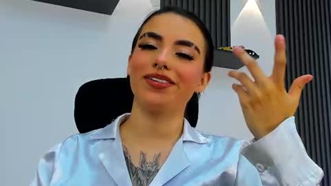 ISABELLA online show from July 16, 8:23 pm