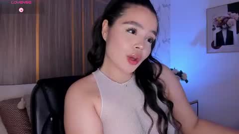 Isabella online show from July 9, 2:26 am