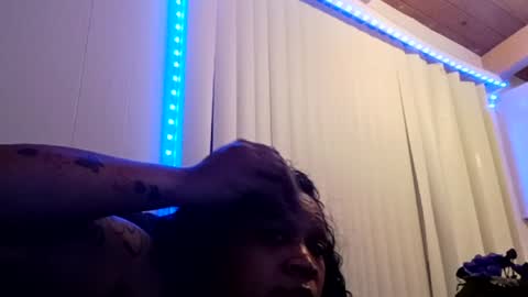Isabella online show from August 8, 7:07 am