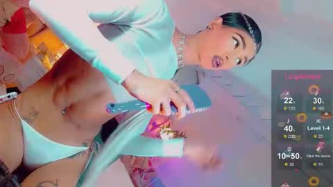 isabellagirs online show from June 10, 12:26 pm