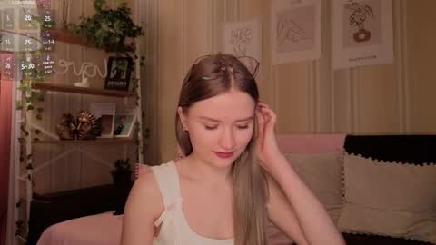 Snapshot of isabellatorrance chatting on September 20, 4:15 am Bella online show from September 20, 4:15 am