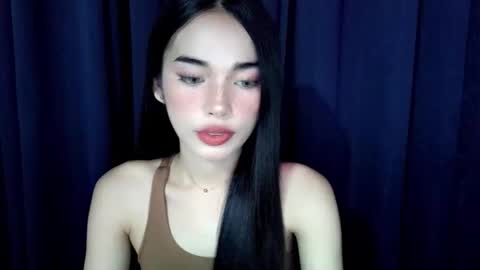 Isabelle online show from February 8, 4:21 pm