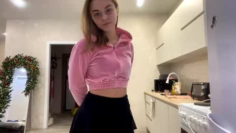 Issa online show from December 16, 6:42 am