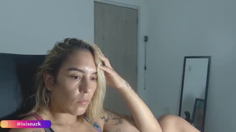 Isis  online show from February 3, 10:11 pm