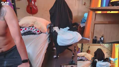Isis  Alan online show from August 6, 2:26 pm