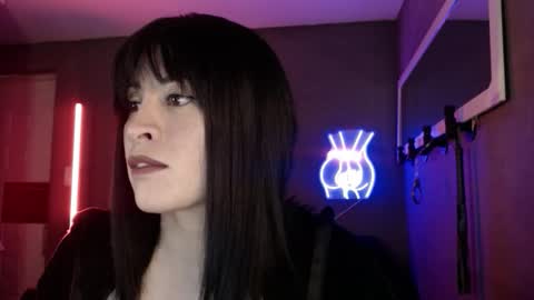 Snapshot of isis_diosa chatting on October 27, 4:18 pm Ana Maria online show from October 27, 4:18 pm