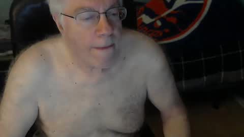 islesman22 online show from October 12, 10:30 am