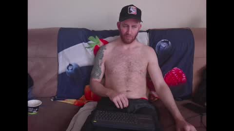Tall Jewish Ginger DOM online show from December 21, 11:11 am