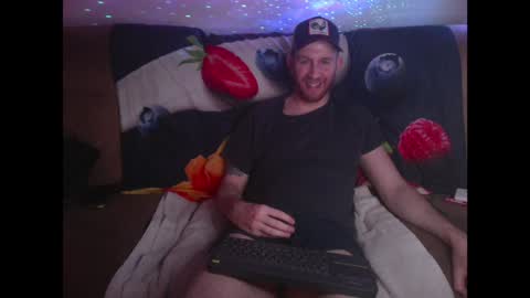 Tall Jewish Ginger DOM online show from December 14, 12:11 am