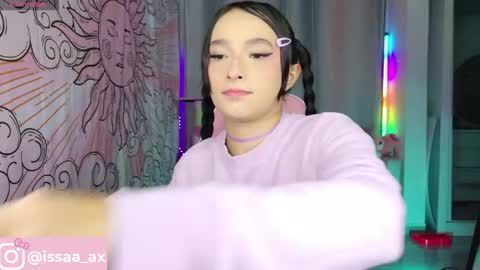I S S A B E L A Igissaa ax    Xlittleissa  online show from April 9, 1:20 am