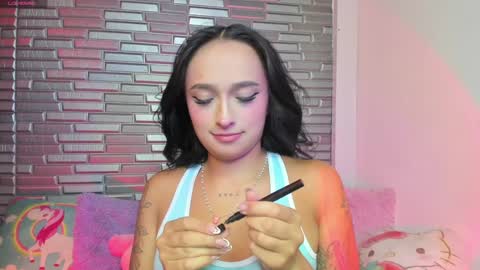 Snapshot of issa_garcia chatting on January 23, 2:07 pm I S S A B E L A Igissaa ax Xlittleissa online show from January 23, 2:07 pm