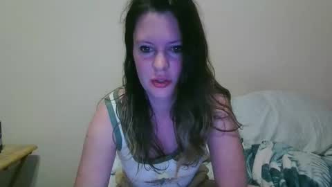 issamayy333 online show from October 23, 4:14 am