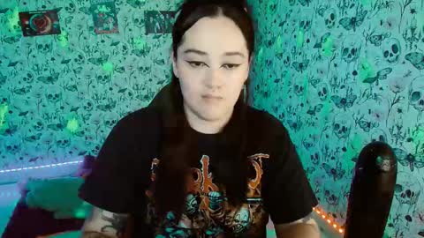 Yiz online show from October 5, 4:21 am