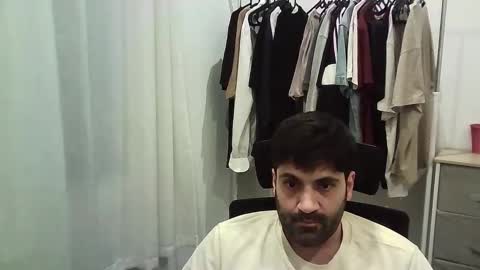 italianboybcn online show from January 14, 7:00 pm