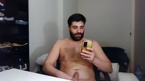 Snapshot of italianboybcn chatting on January 27, 5:26 pm italianboybcn online show from January 27, 5:26 pm