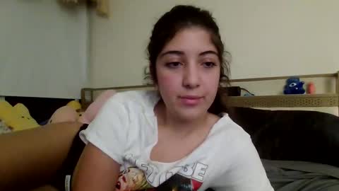 ItalianKitty online show from April 18, 2:35 am