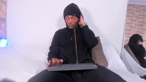 itanxfor online show from February 2, 1:07 pm