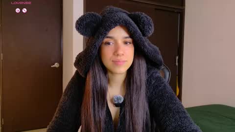 K A R I online show from February 5, 12:36 am