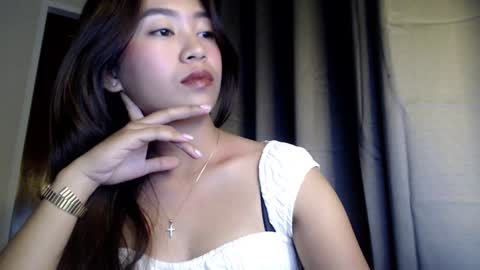 Snapshot of itscandygurl chatting on December 12, 5:59 pm Candy online show from December 12, 5:59 pm