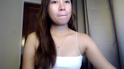 Snapshot of itscandygurl chatting on February 27, 3:05 pm Candy online show from February 27, 3:05 pm