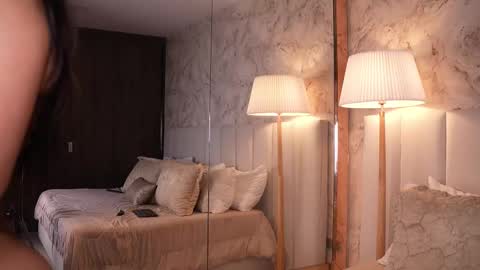     online show from March 20, 4:34 pm