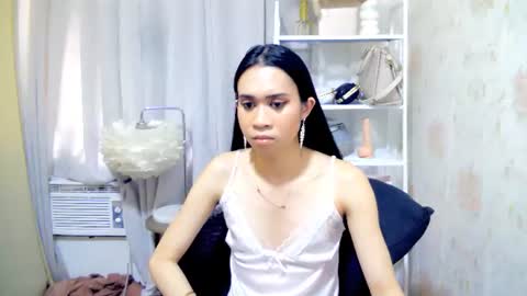 itsme_kat online show from July 6, 5:48 am