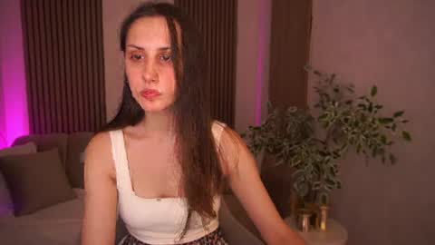 itsmeannabelle online show from July 23, 12:25 pm