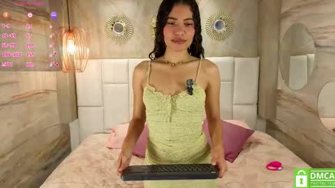 Naomy online show from December 17, 11:39 am