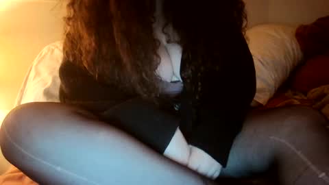 itsthicccarli online show from April 12, 10:19 am