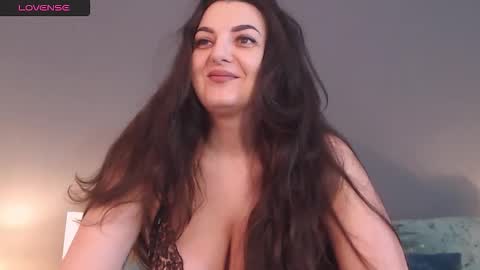 Melissa Khaan online show from February 2, 7:38 am