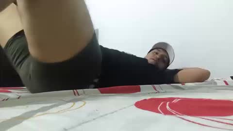 Snapshot of ivanfpc93 chatting on October 16, 4:45 am ivanfpc93 online show from October 16, 4:45 am