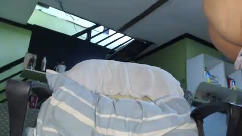 Snapshot of ivannacumslut chatting on October 20, 1:10 am ivannacumslut online show from October 20, 1:10 am