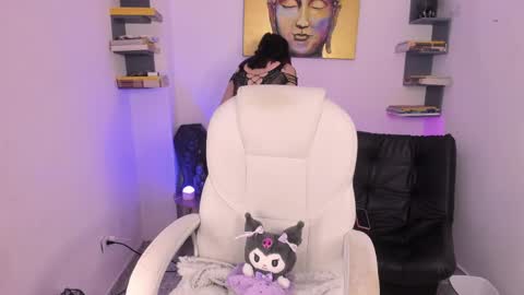 Ivonne  online show from October 17, 11:47 am