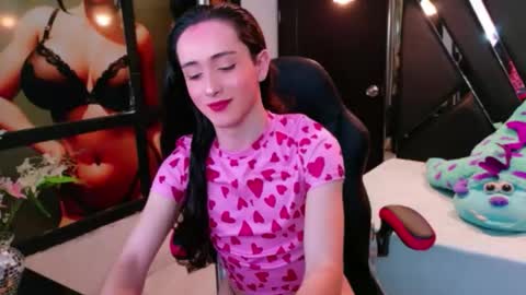 ivony giselle online show from April 17, 1:57 pm