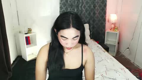 ivory_delight online show from February 6, 1:03 pm