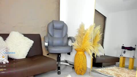 Daniela  online show from December 11, 12:12 pm