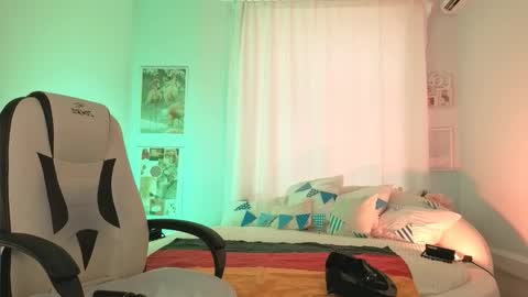 IVY - Follow me 3 online show from September 25, 10:00 am