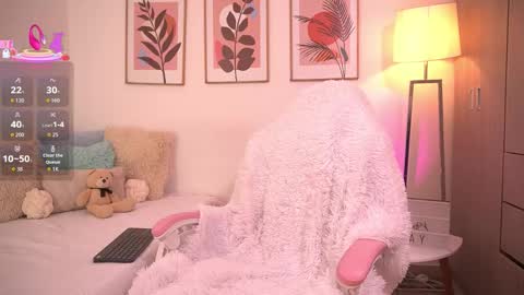 Annie online show from February 20, 4:45 am