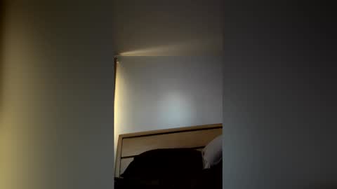 iwantu1230 online show from March 11, 10:40 am