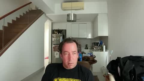 chat with me to find out online show from January 18, 5:27 am